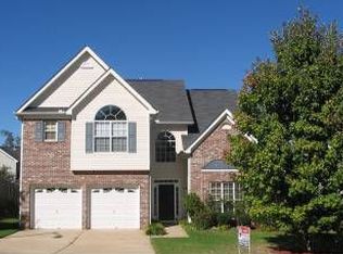 211 Towne Ridge Dr, Woodstock, GA 30188