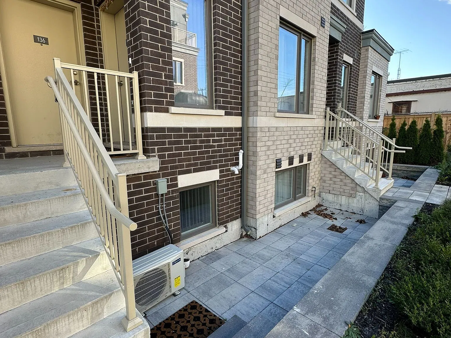 2 bed, $2,750 — Photo 2