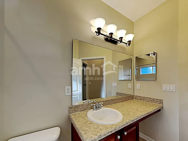 11390 Oaklawn Rd — Photo 14