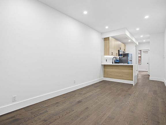 2nd image of 143 4th Ave #1L