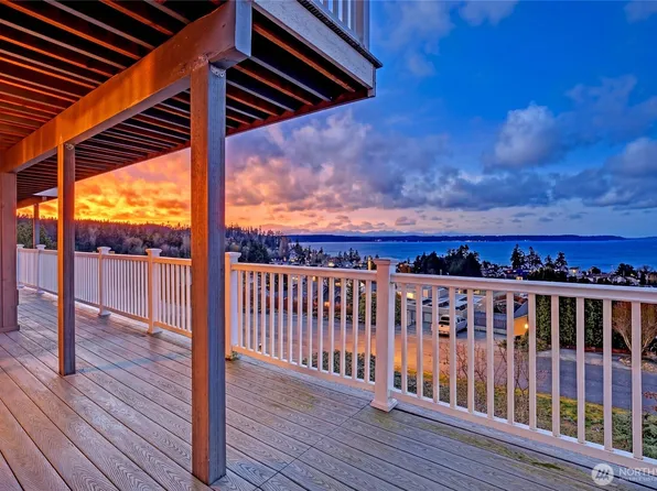 211 Arbor Terrace, Camano Island, WA 98282