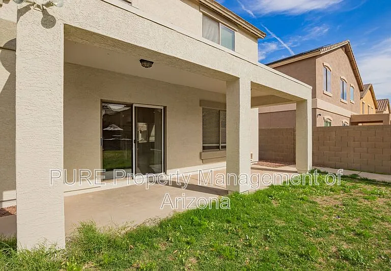 17753 W Caribbean Ln — Photo 7