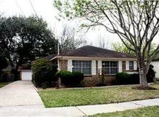 916 Ridge St, Houston, TX 77009