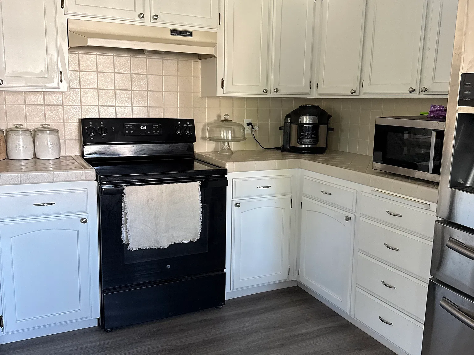 2 bed, 1.5 bath, 1062 sqft, $2,160 — Photo 4