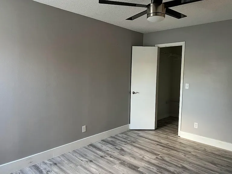 485 Forestway Cir #102 — Photo 10