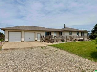 29337 150th St, Le Mars, IA 51031