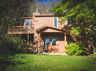 6011 Oak Meadow Ln NW, Rochester, MN 55901