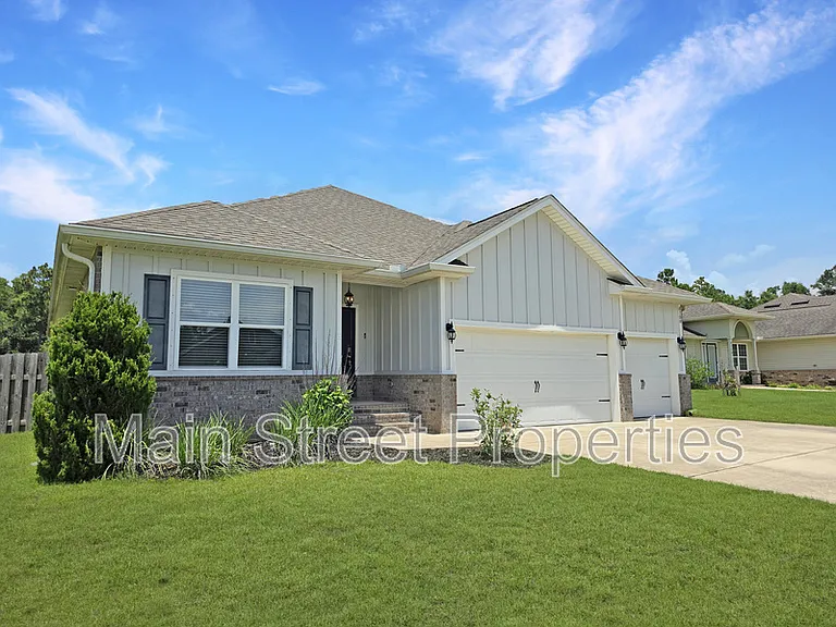 8108 Silver Maple Dr — Photo 1