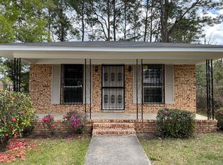 1424 Rockefeller St, Waycross, GA 31501