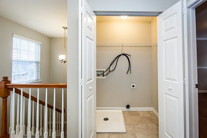 10420 Haddington Dr NW — Photo 10