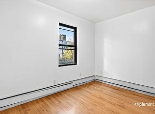 95 Clay St #3H, Brooklyn, NY 11222