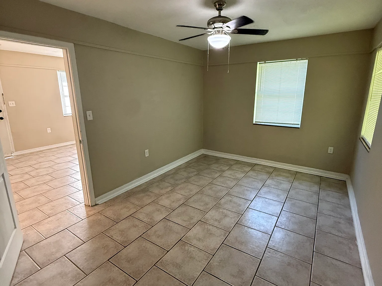 106 Jardine Rd — Photo 3