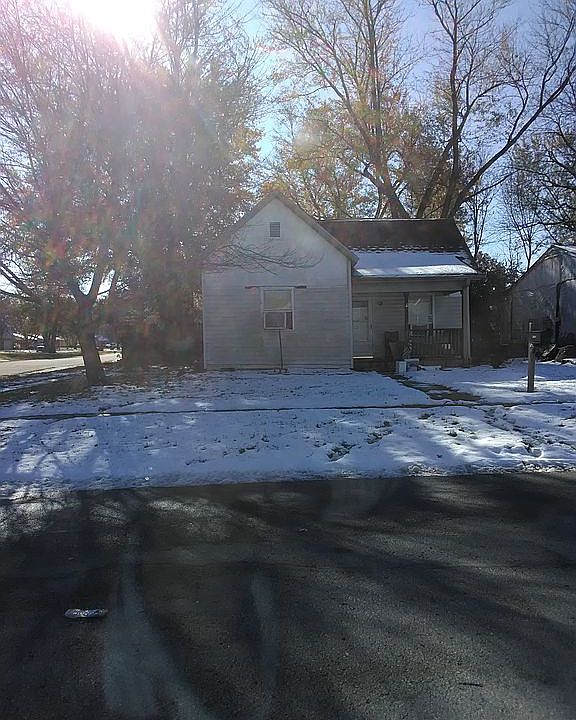 1002 Emmons St, Mexico, MO 65265 Zillow