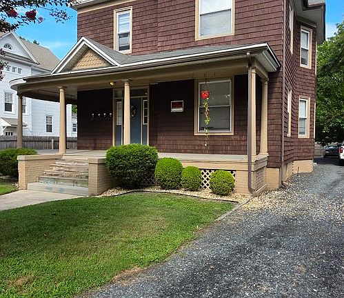 2nd image of 713 Camden Ave APT 4