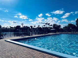 Desoto Park Condo, Hallandale, FL 33009