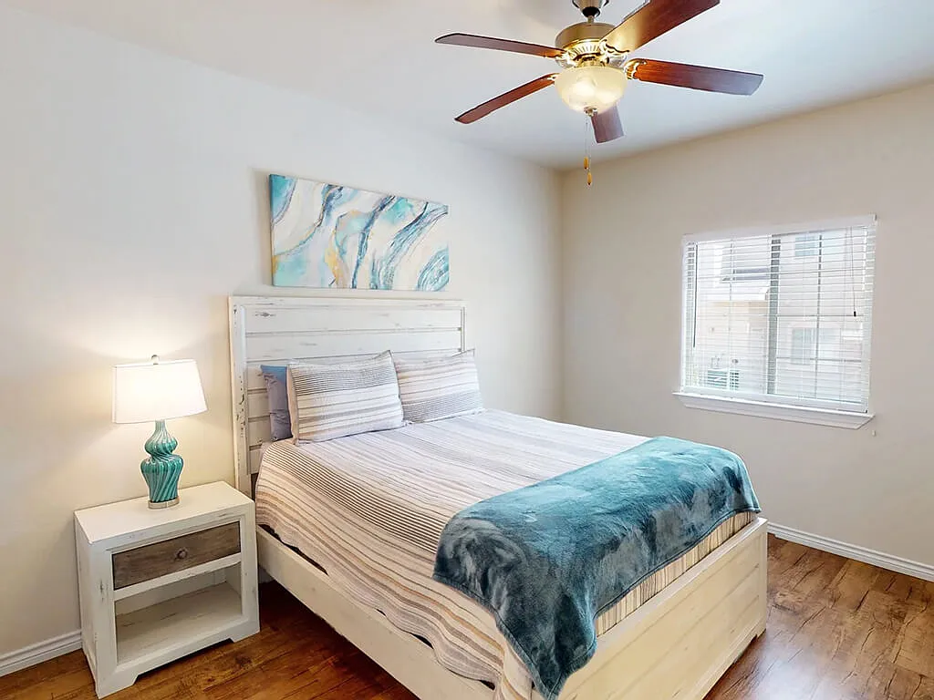 Homestead Apartments — Photo 3