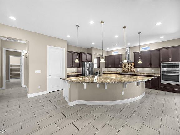 3rd image of 6445 Fosco Ct