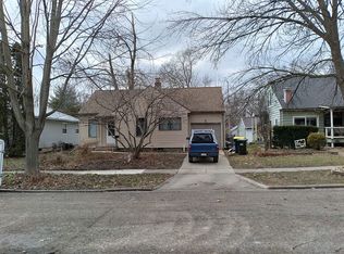 619 Dearborn St, Iowa City, IA 52240