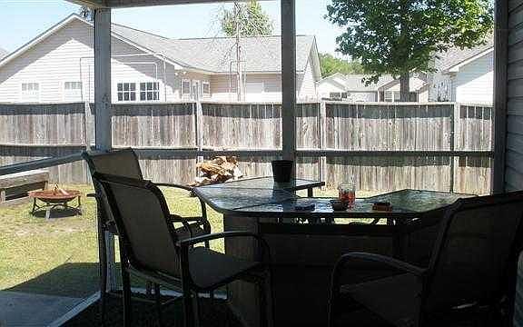 screened porch_12132013
