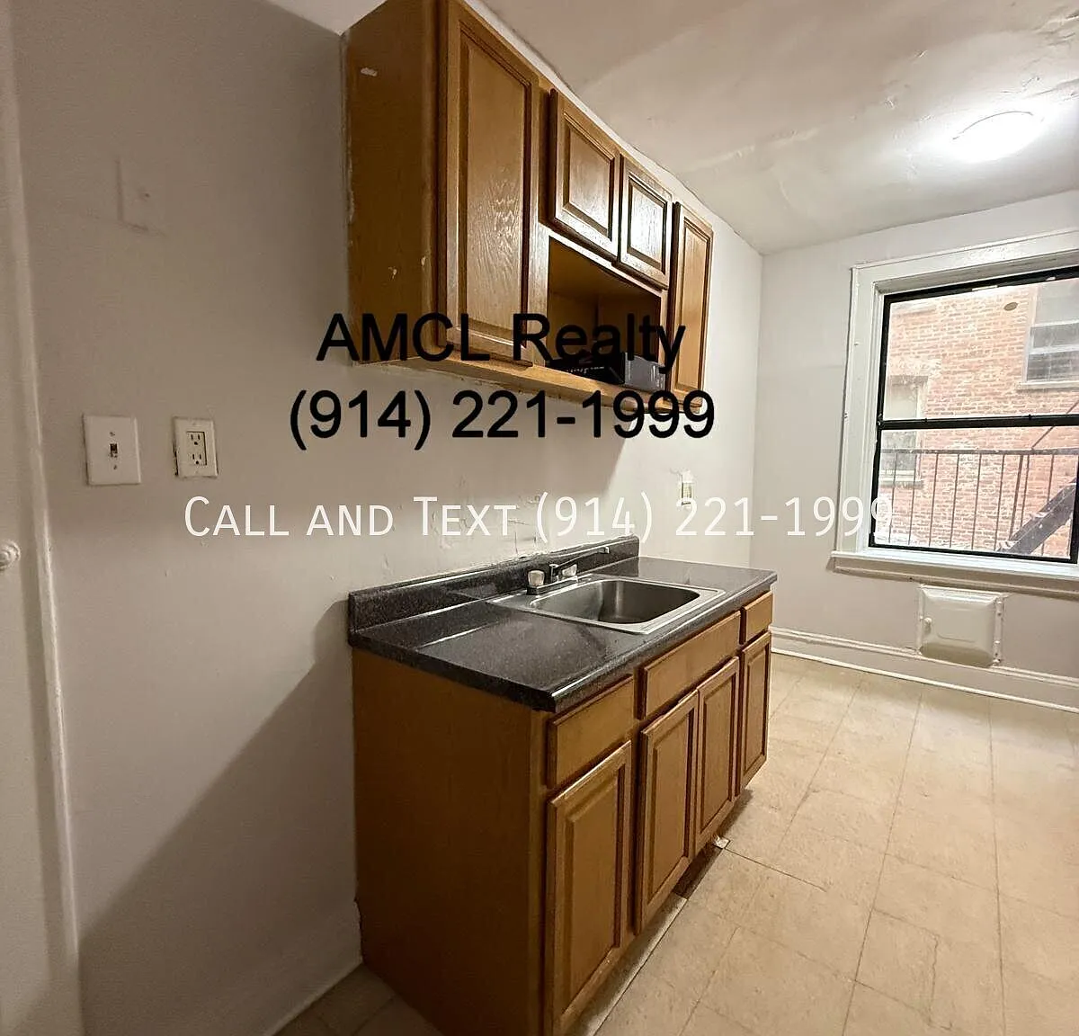 14 Coyle Pl, Apt 1B, Yonkers, NY 10701 — Photo 4