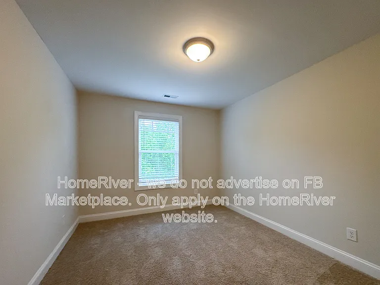 202 Beaumont Cir — Photo 13
