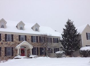 9 Misty Meadow Dr, West Chester, PA 19382