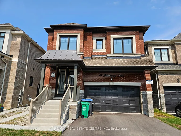 18 Gladmary Dr — Photo 4