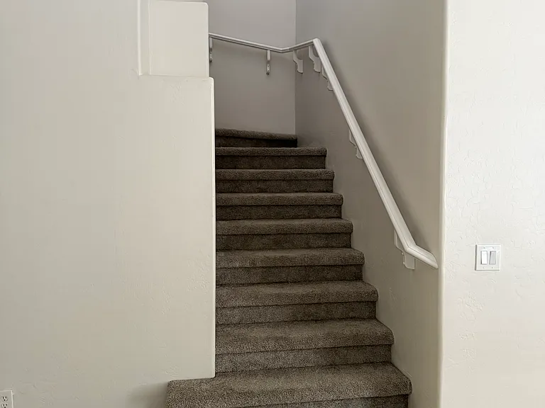 344 W Leah Ave — Photo 9
