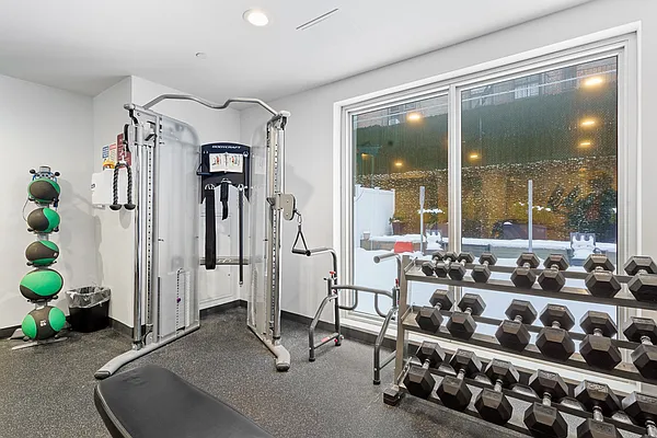 Rented by Glenmark Realty | media 2