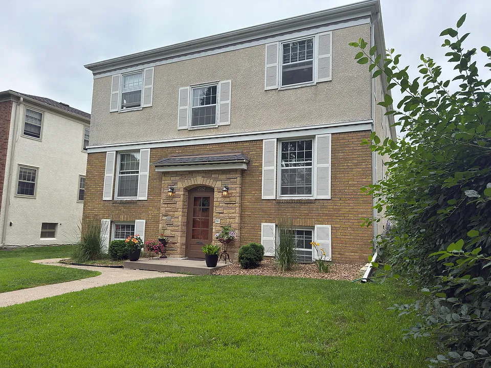 2932 Drew Ave S #1