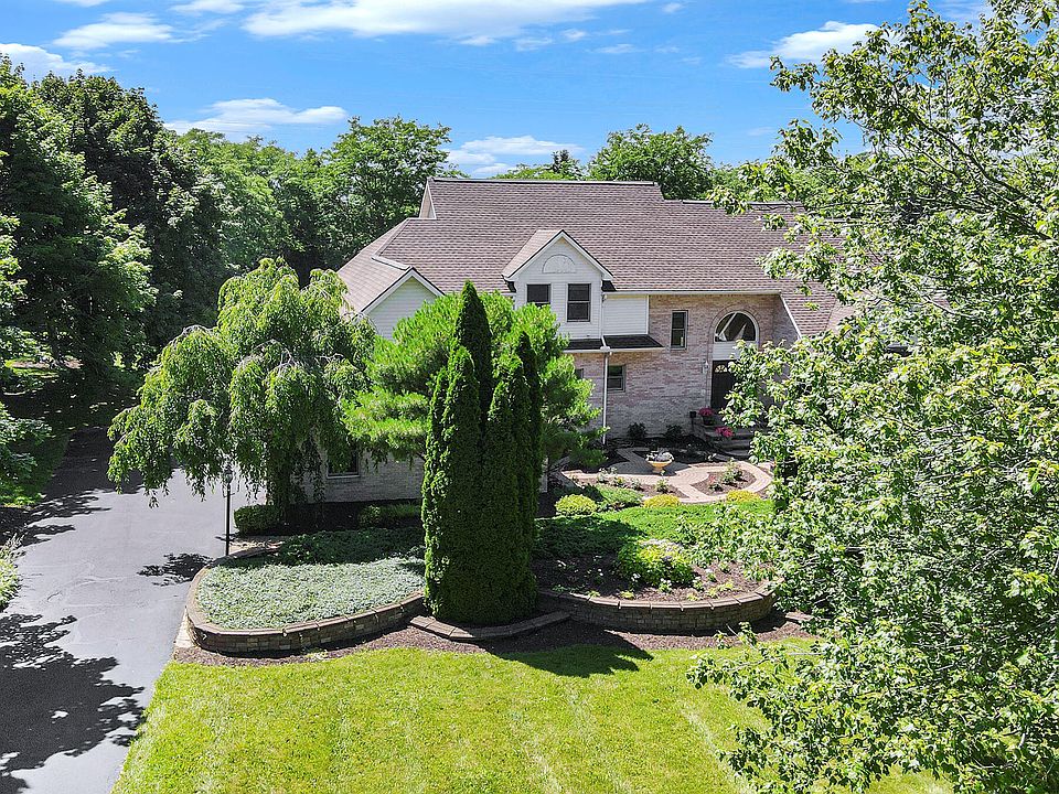 1st image of 1534 High Hollow Dr