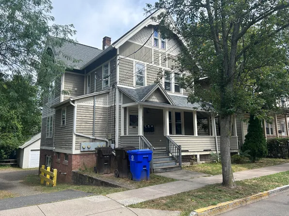 62 Grand Street, Middletown, CT 06457