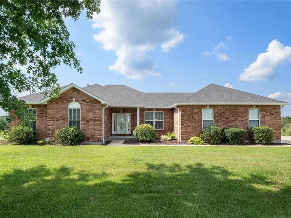 3501 Rosewood, Columbia, IL 62236