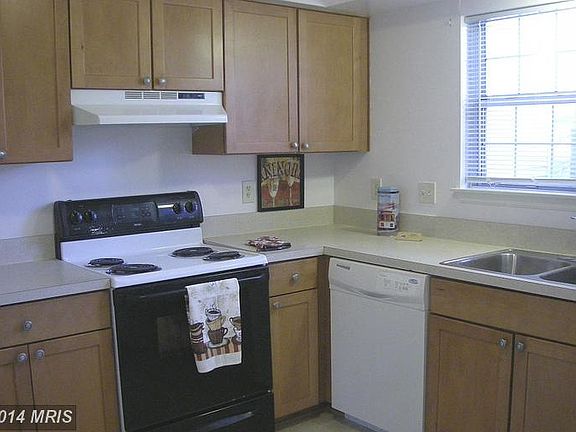 2nd image of 6207 Prince Way