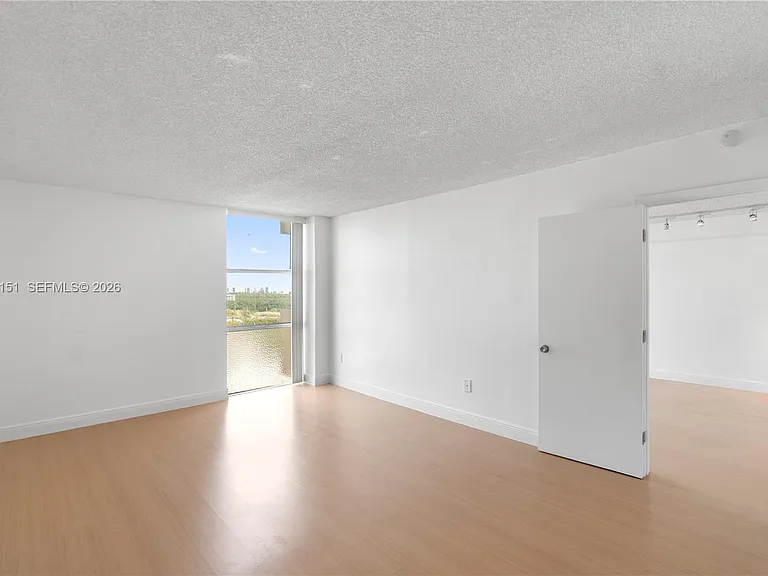 2350 NE 135th St #1202 — Photo 16