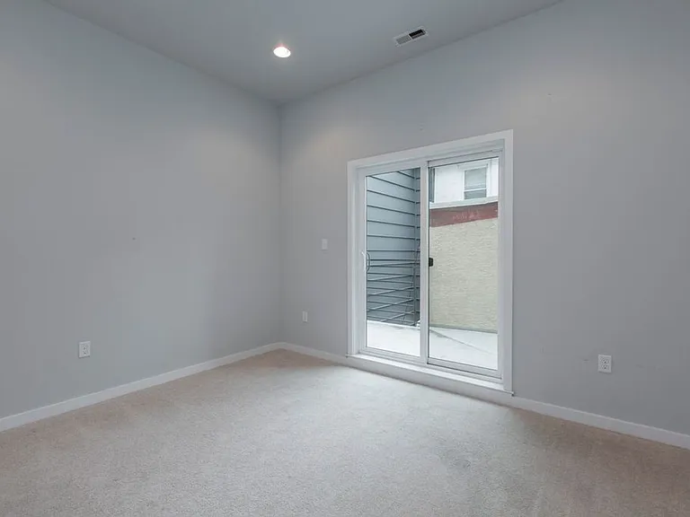 4304 Cresson St — Photo 36