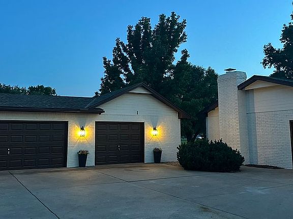2nd image of 1 Woodland Dr