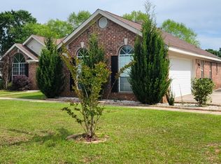 9743 Chambers Dr, Mobile, AL 36695
