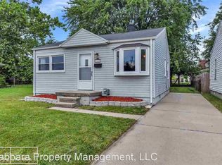 13657 Hendricks Ave, Warren, MI 48089