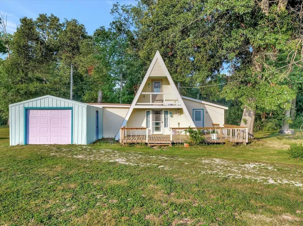 7257 E 1500 North Rd, Oakwood, IL 61858
