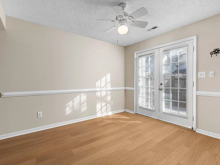 527 Pine Tops Ct — Photo 6