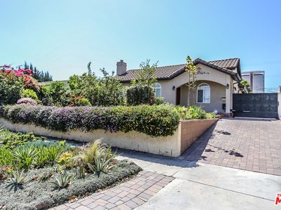 321 N Beachwood Dr, Los Angeles, CA, 90004
