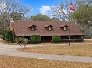 947 Pumpkin Center Rd, Marshall, TX 75672