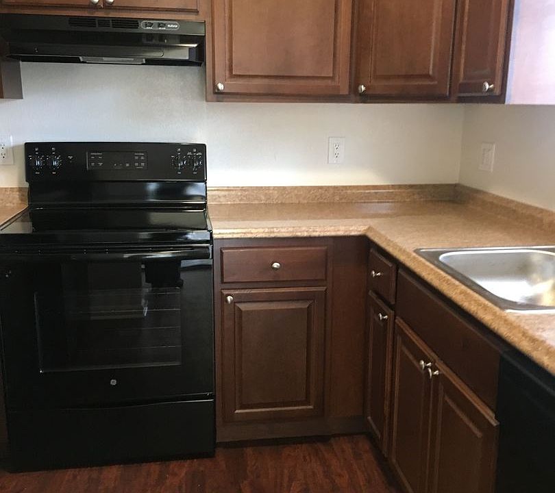 1st image of 2176 Laurel Way APT 8