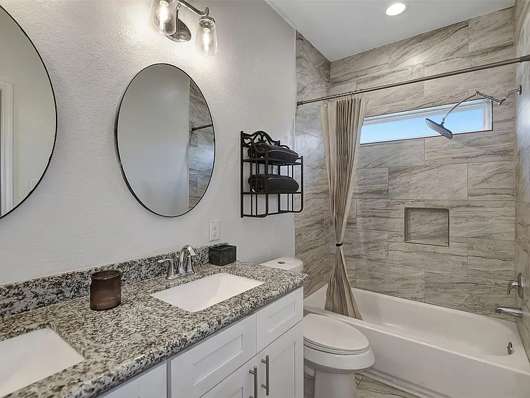 16373 Eastchase St — Photo 22