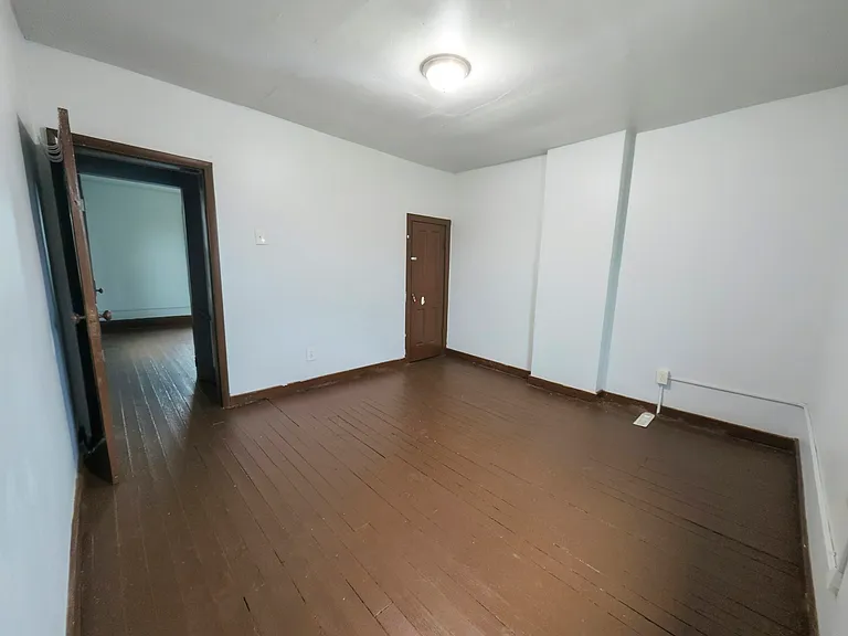491 E Morrill Ave — Photo 12