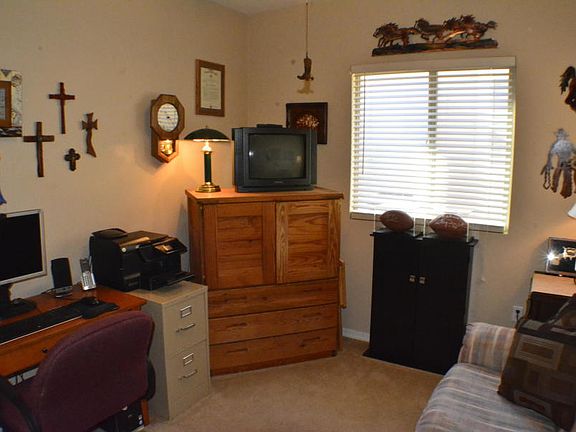 Bedroom 3/Den