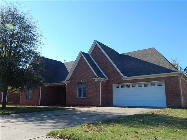 1st image of 7029 W Honeysuckle Ln