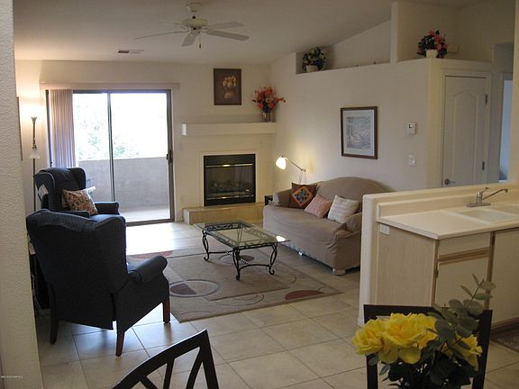 3rd image of 950 E Mingus Avenue