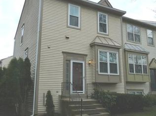 18000 Sunset Lake Ct, Olney, MD 20832